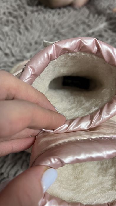 Зимние ботинки на девочку. 19 размер