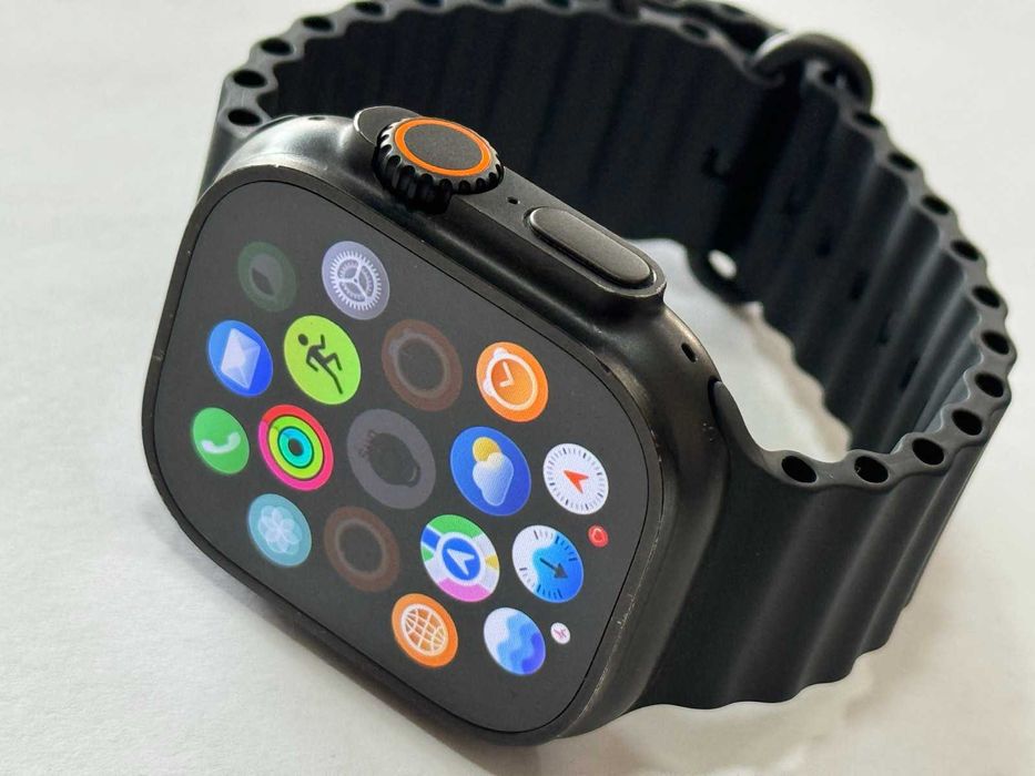 Apple Watch Ultra 2 49mm 100%Battery Health