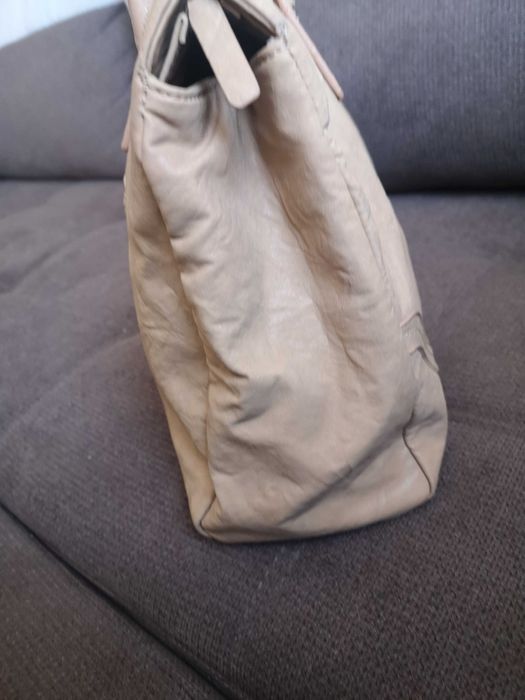 Дамска чанта от естествена кожа