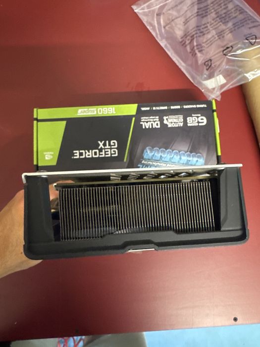 Видеокарта Sapphire Nitro+ Radeon RX 580 4GB GDDR5 (Топ изпълнение)