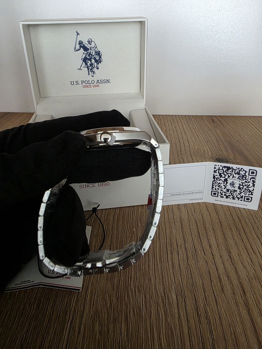Часовник и гривни U.S polo assn нов