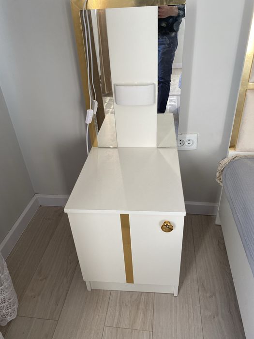 Спальный гарнитура