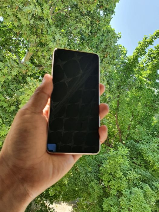 Samsung S21  256gb n Argnal