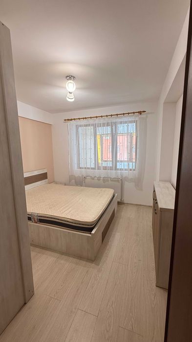 Inchiriez Apartament 2 Camere - 10 Minute Metrou Dimitrie Leonida