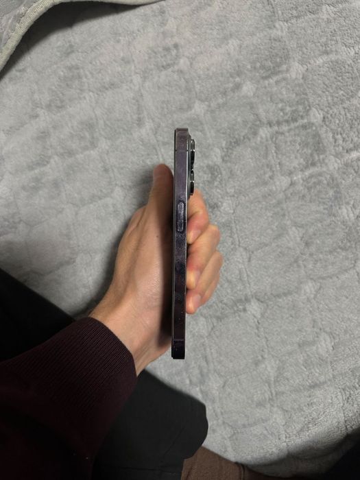 СРОЧНО Продам айфон 14 pro
