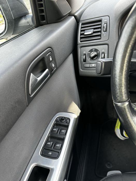 Volvo V50 1,6 eHDI Final Edition