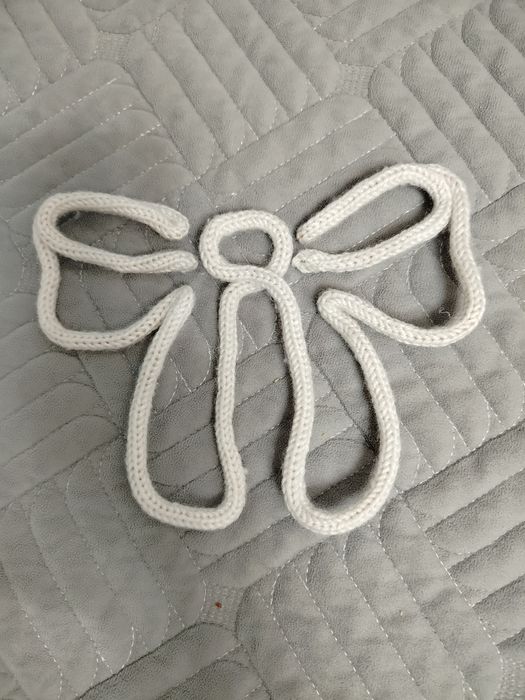 Изделия в технике трикотин