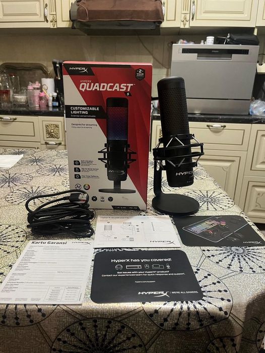 Микрофон HyperX QuadСast S