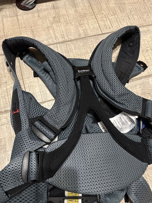 Marsupiu pentru bebelusi BabyBjorn Move anatomic 3D Mesh