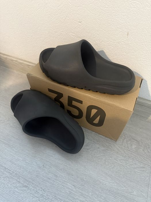 Yezzy slide negri