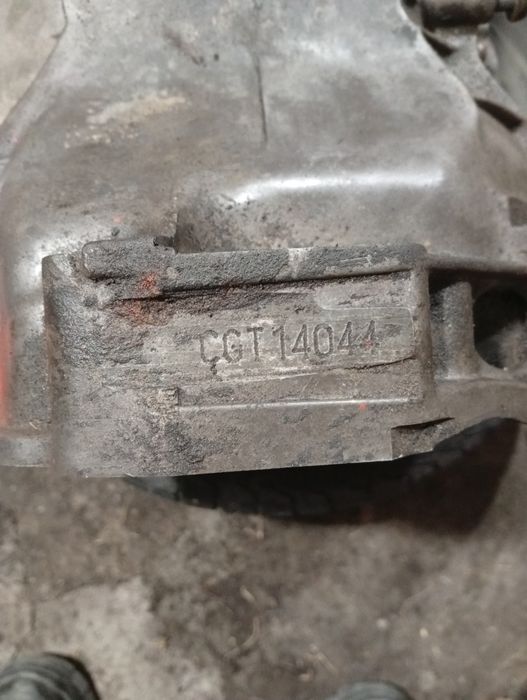 Продам КПП Ауди 80