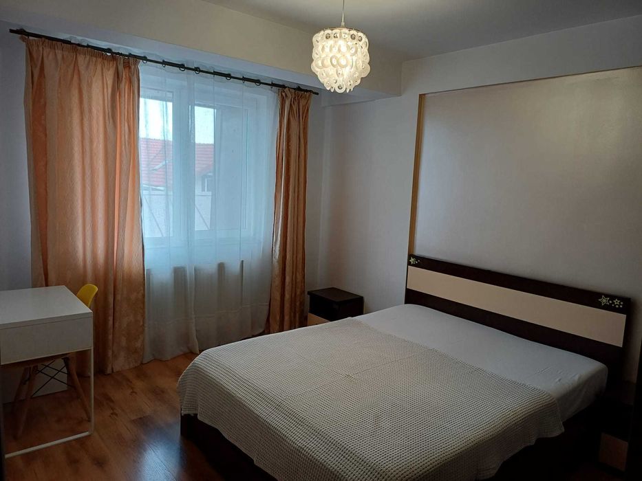 Proprietar Inchiriez apartament 2 camere la 50m de metrou Aparatorii Patriei