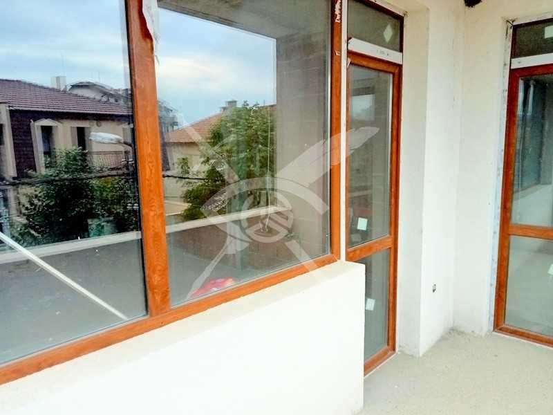 Двустаен апартамент в Айтос 49062