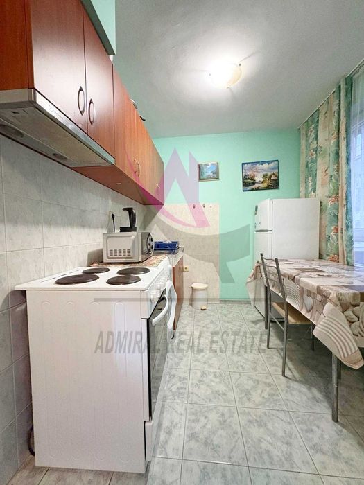 Дава се под наем Двустаен апартамент в Варна, Спортна зала - 52 кв.м за 435 € - Снимка #1