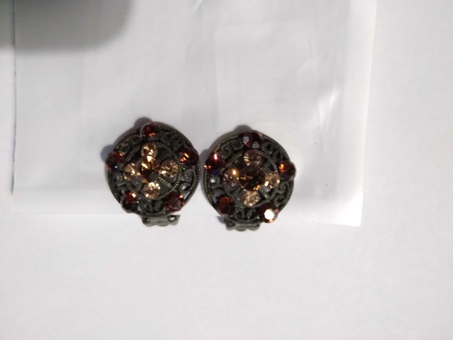 Cercei clips, diferite modele