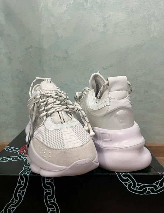 Versace Chain Reaction
