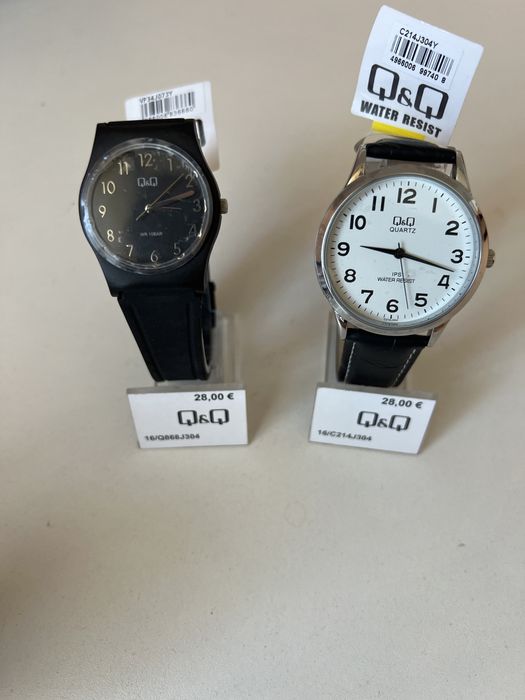 Vand ceasuri barbatesti noi cu eticheta