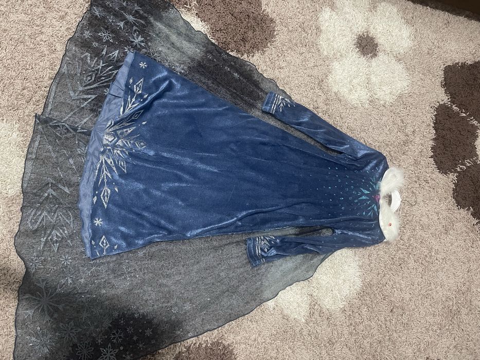 Платье Эльзы