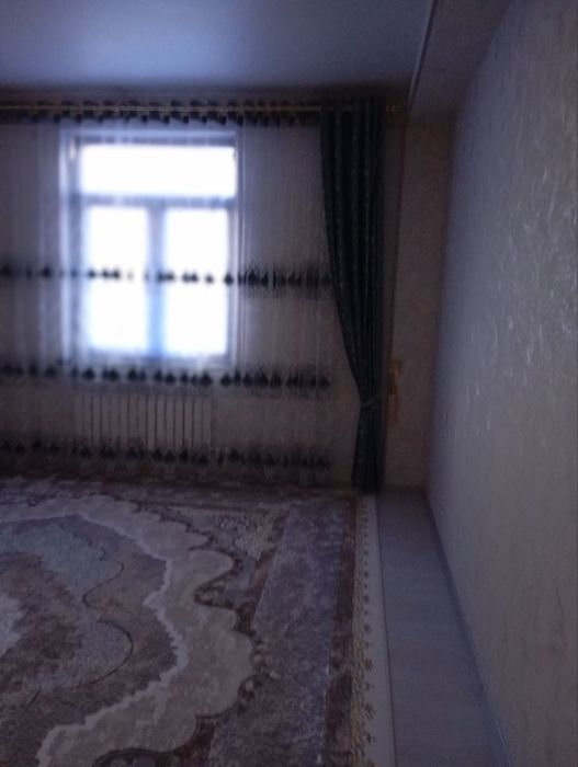 Yangi qurulgan uy 12 qavatli 5-qavatda joylashgan 2 xonali  88.55 kv