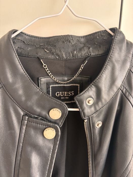 Дамско Яке Guess със забележки
