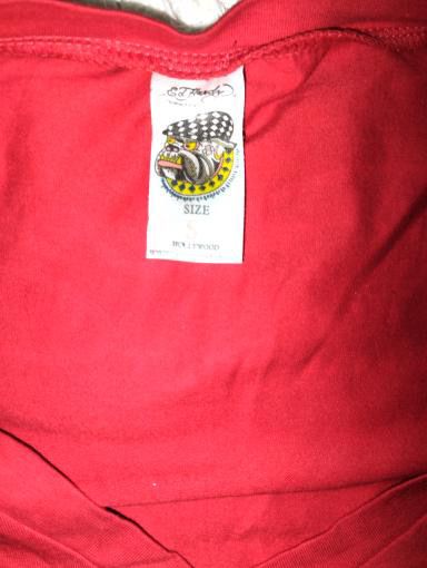 Продам футболку Ed Hardy