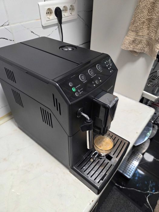 Espressor Automat Philips HD8827/01 3000 Series Aparat cu Cafea Boabe Saeco Minuto