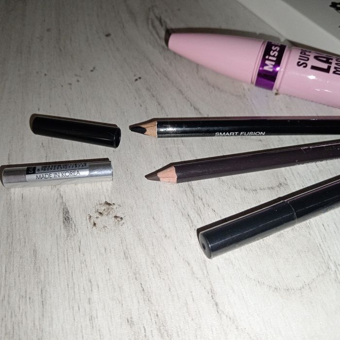 Yangi! Sifatli! Ko‘z bo‘yanish uchun -super nabor!