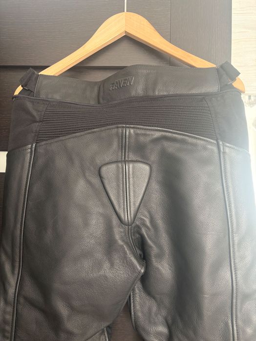 Pantaloni damă moto