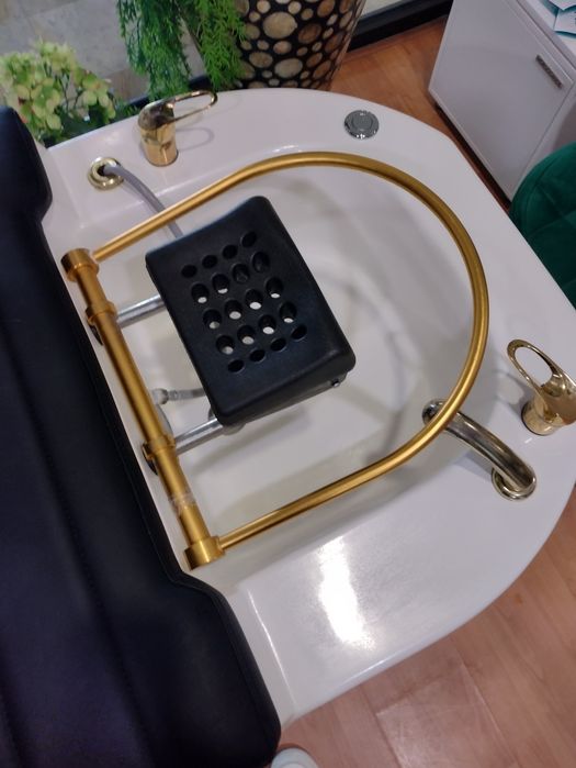 Хед Спа,Масажно легло