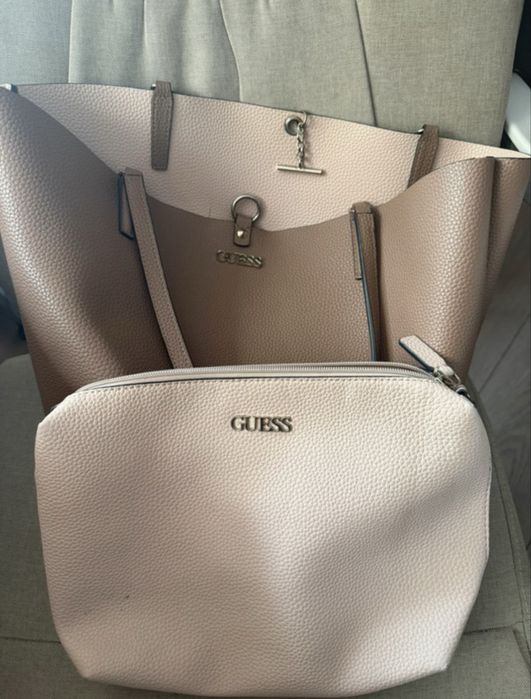 Geanta de umar Guess