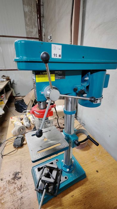 Masina de gaurit Profesionala Kraft&Dele cu cremaliera , noua nouta nefolosita !