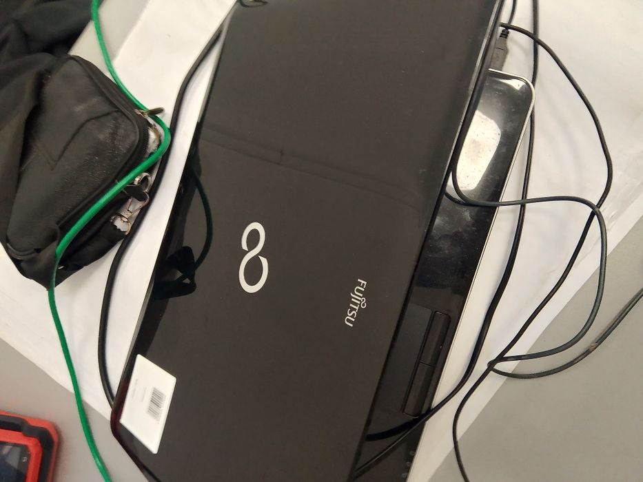 Ноутбук продается