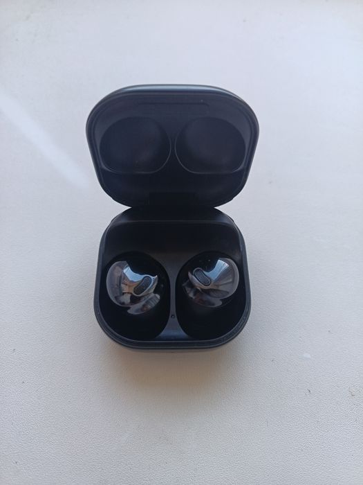 Наушники galaxy buds