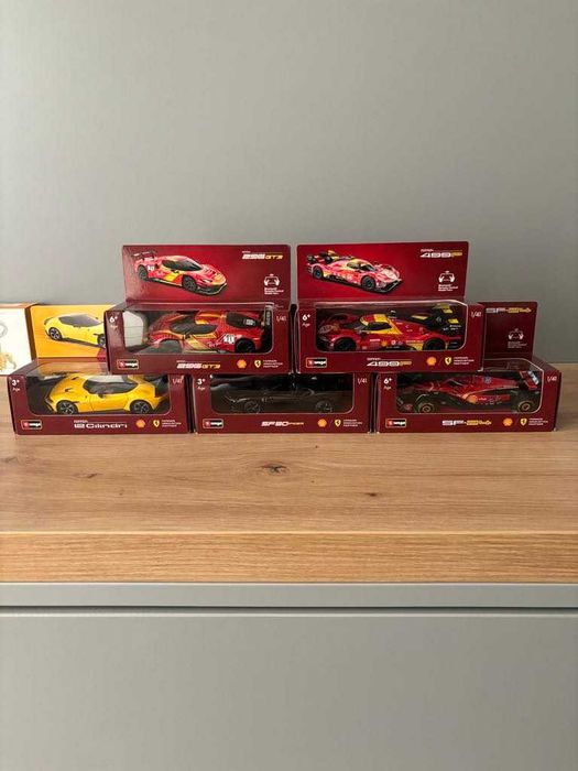 Колекция колички Ferrari Shell