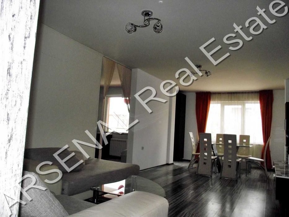 Тристаен апартамент под наем, Витоша