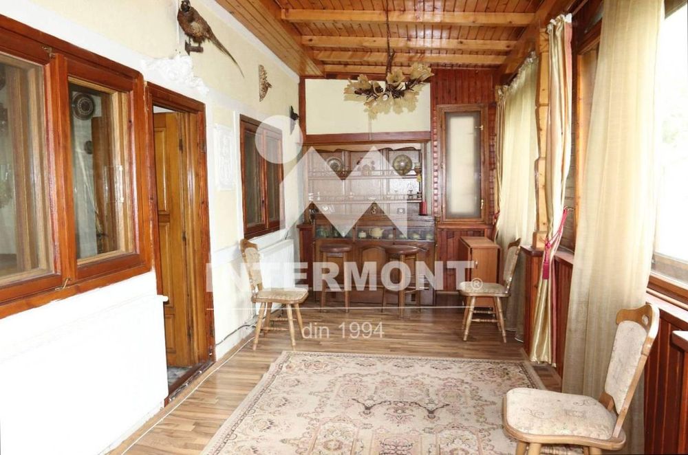 Apartament de vânzare în Bușteni – 4 camere |Preț: 98.500 — fotografia 2
