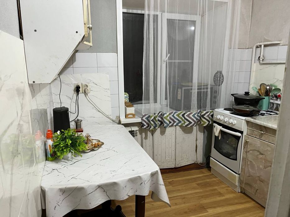 Продам 2х комнатную в центре города