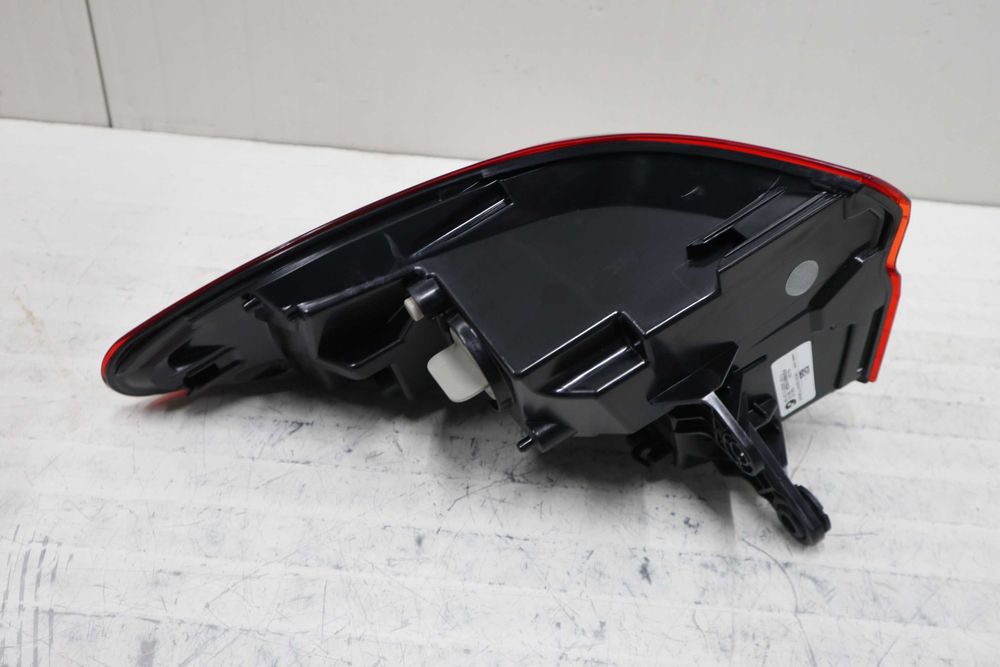 Оригинален чисто нов десен външен стоп за БМВ Х2 Ф39 BMW X2 F39