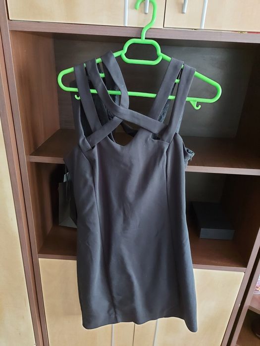 Rochii de ocazie, Zara si Mango