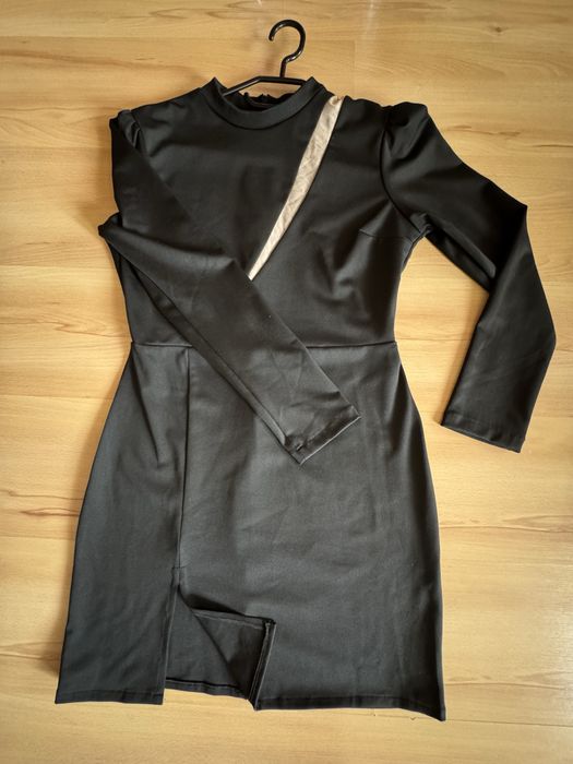 Черна секси рокля размер 42