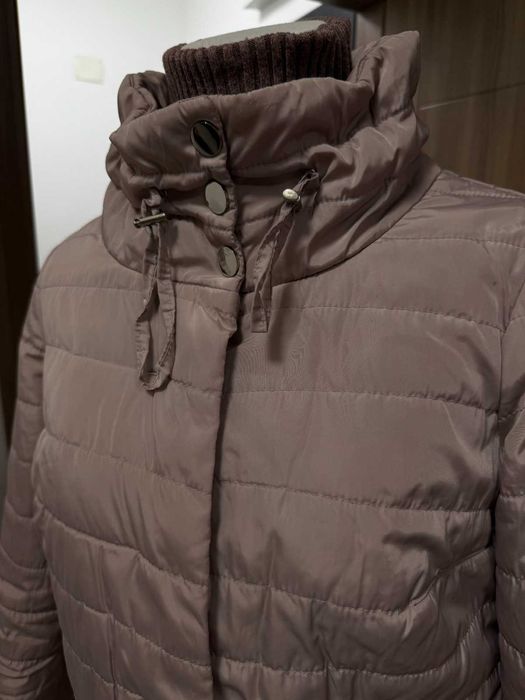 Дамско яке, размер S-M (44), използвано.