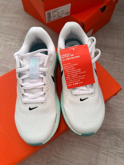 Кроссовки Nike  оригинал100%