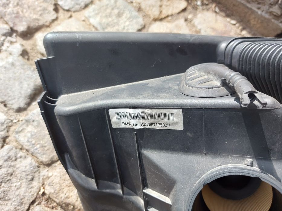 Кутия ( Корпус ) въздушен филтър БМВ Е90 Е91 / BMW E90 E91