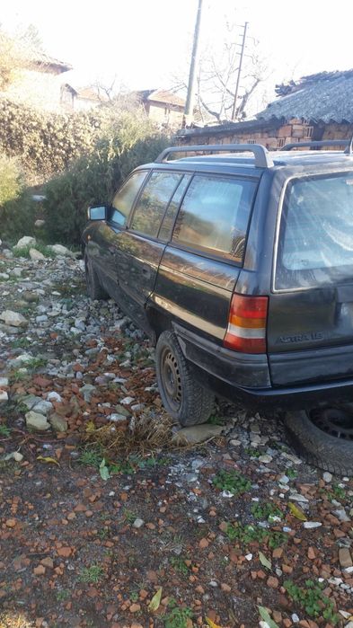 Опел Астра комби на части