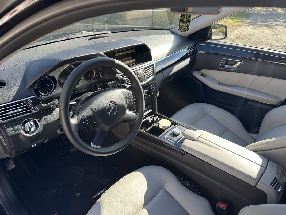 Mercedes E 300 3.0 204ps