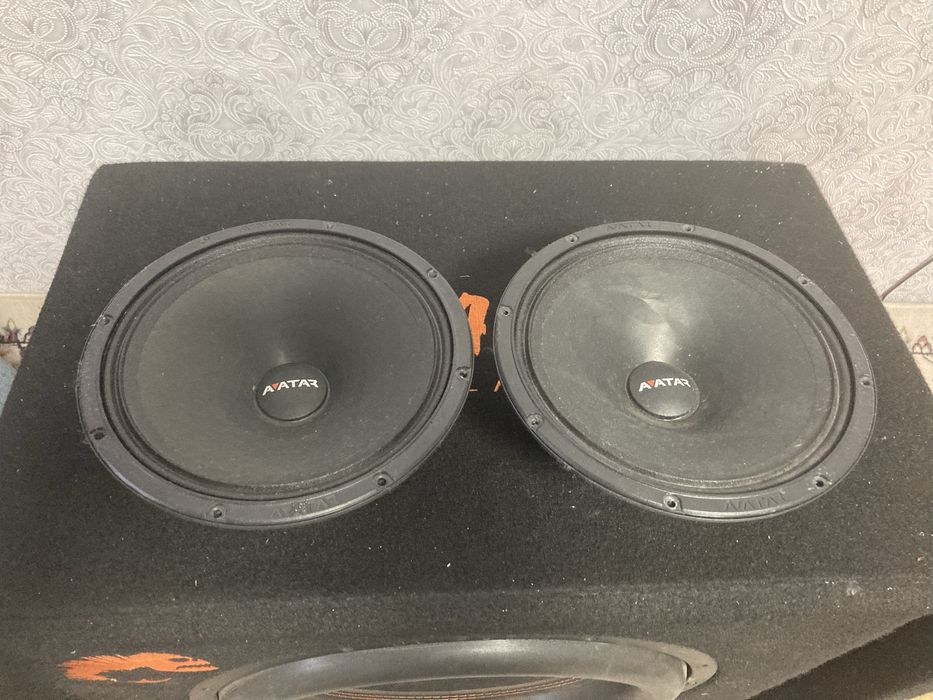 Сабвуфер и динамики