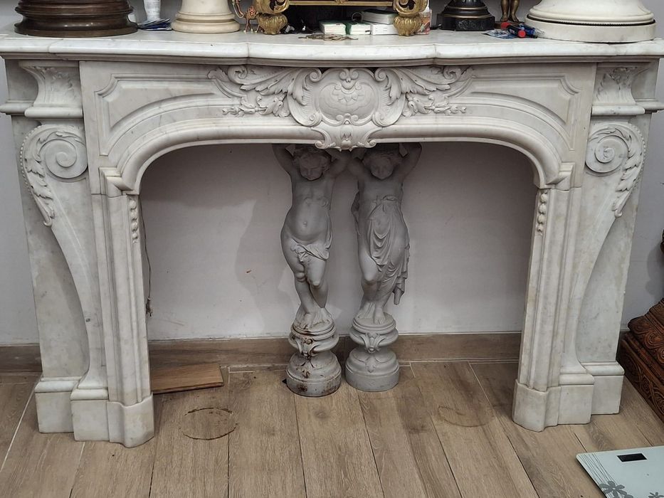 Șemineu ornamental marmură albă de Carrara