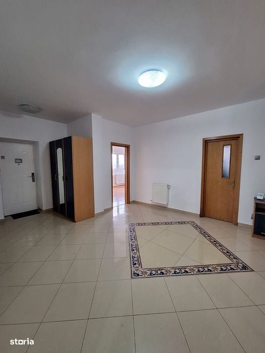 Imobil de închiriat DN4 Frumușani – ideal azil, clinică, sediu firmă