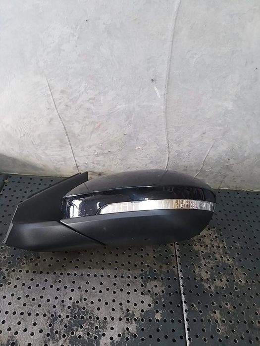 Oglinda electrica stanga vw t cross c11 d31 2gm857501al