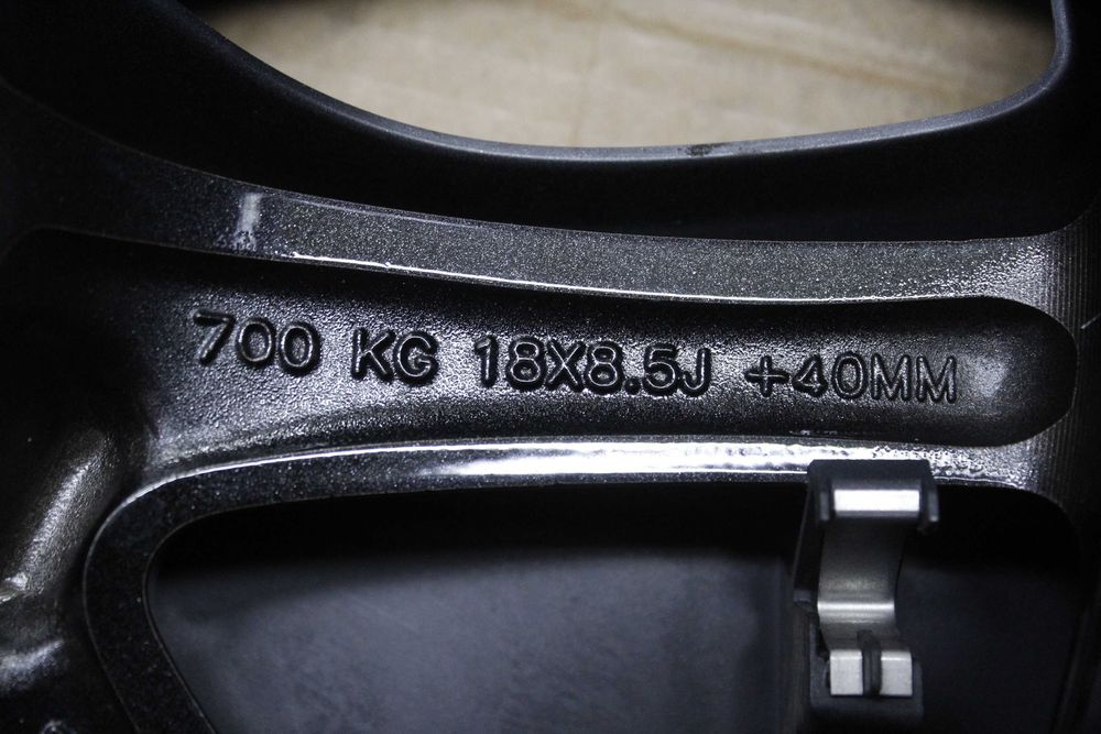 Джанти 18" Tesla Model 3